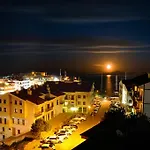 Beyaz Evleri 4*