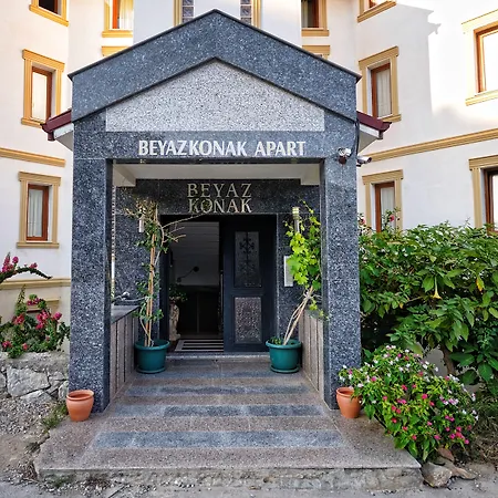 Beyaz Evleri 公寓式酒店 4*