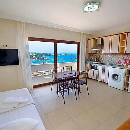 Beyaz Evleri Apartahotel 4*