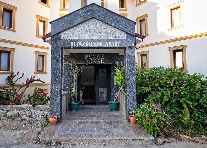 Beyaz Evleri 公寓式酒店 4*